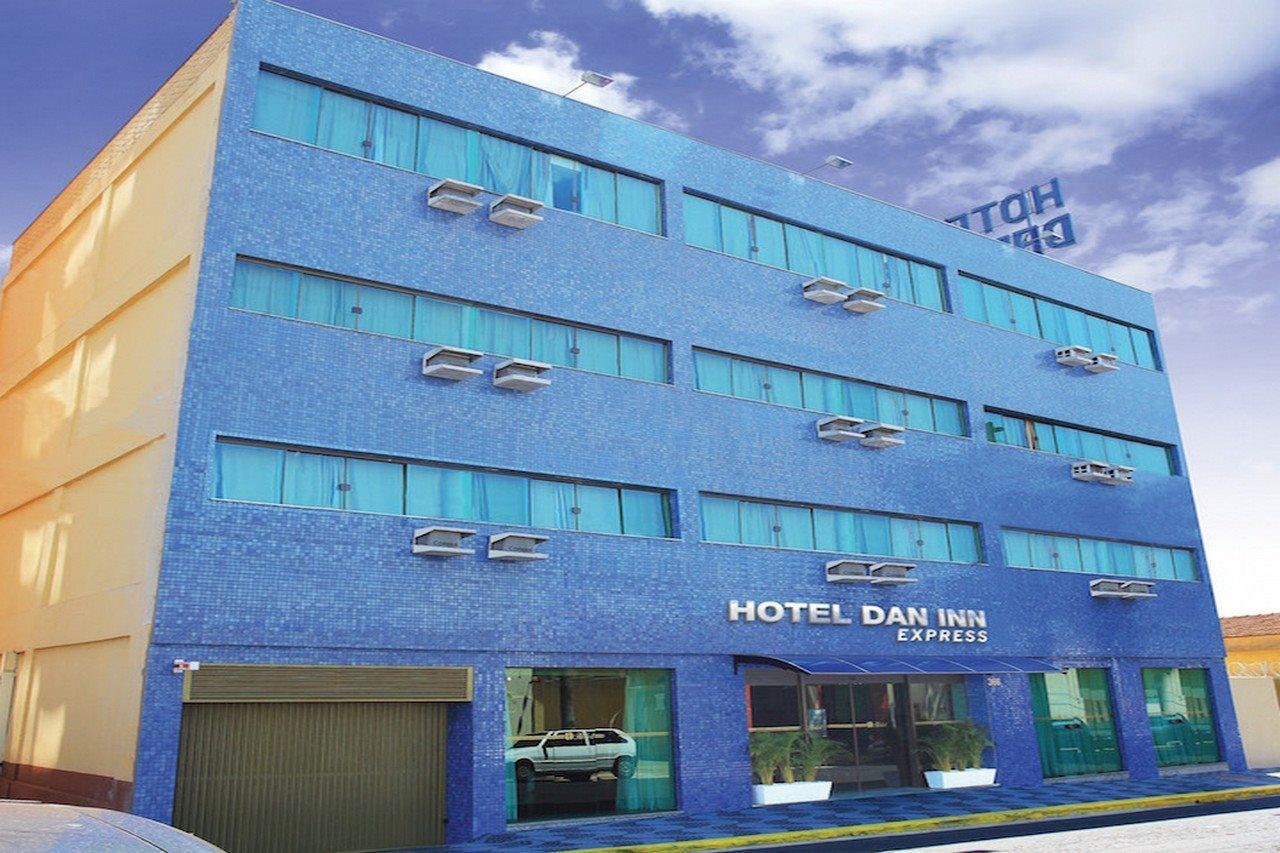 Hotel Dan Inn Express Salvador By Nacional Inn Экстерьер фото